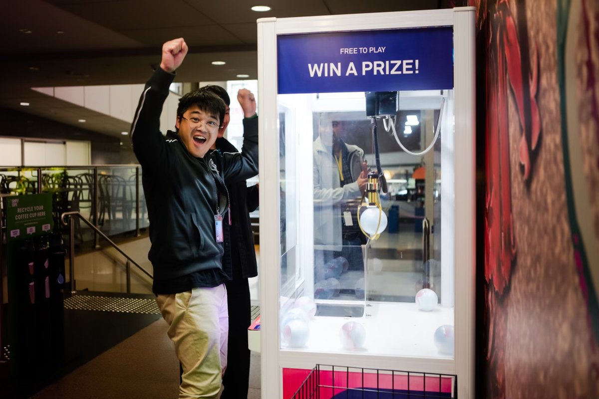 Telstra HQ: Spin & Connect Activation — 3